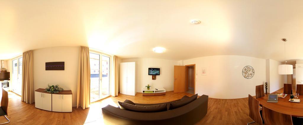 Apart Mountain Lodge Mayrhofen Ruang foto